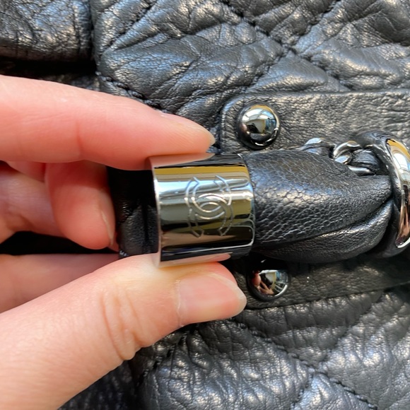Pre loved authentic Chanel bag - Picture 14 of 15